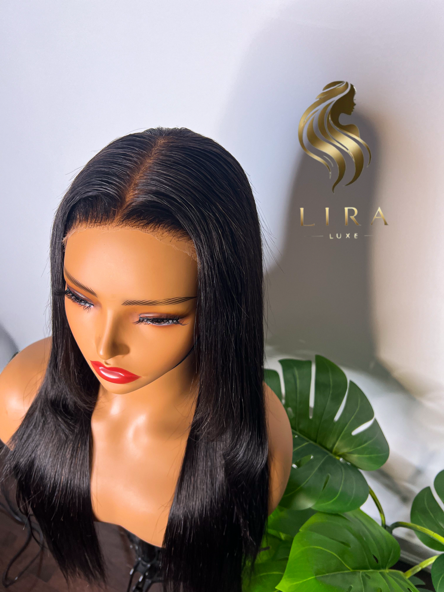 NEW! Black Lira Layered Striaght Glueless HD Lace Front Wig