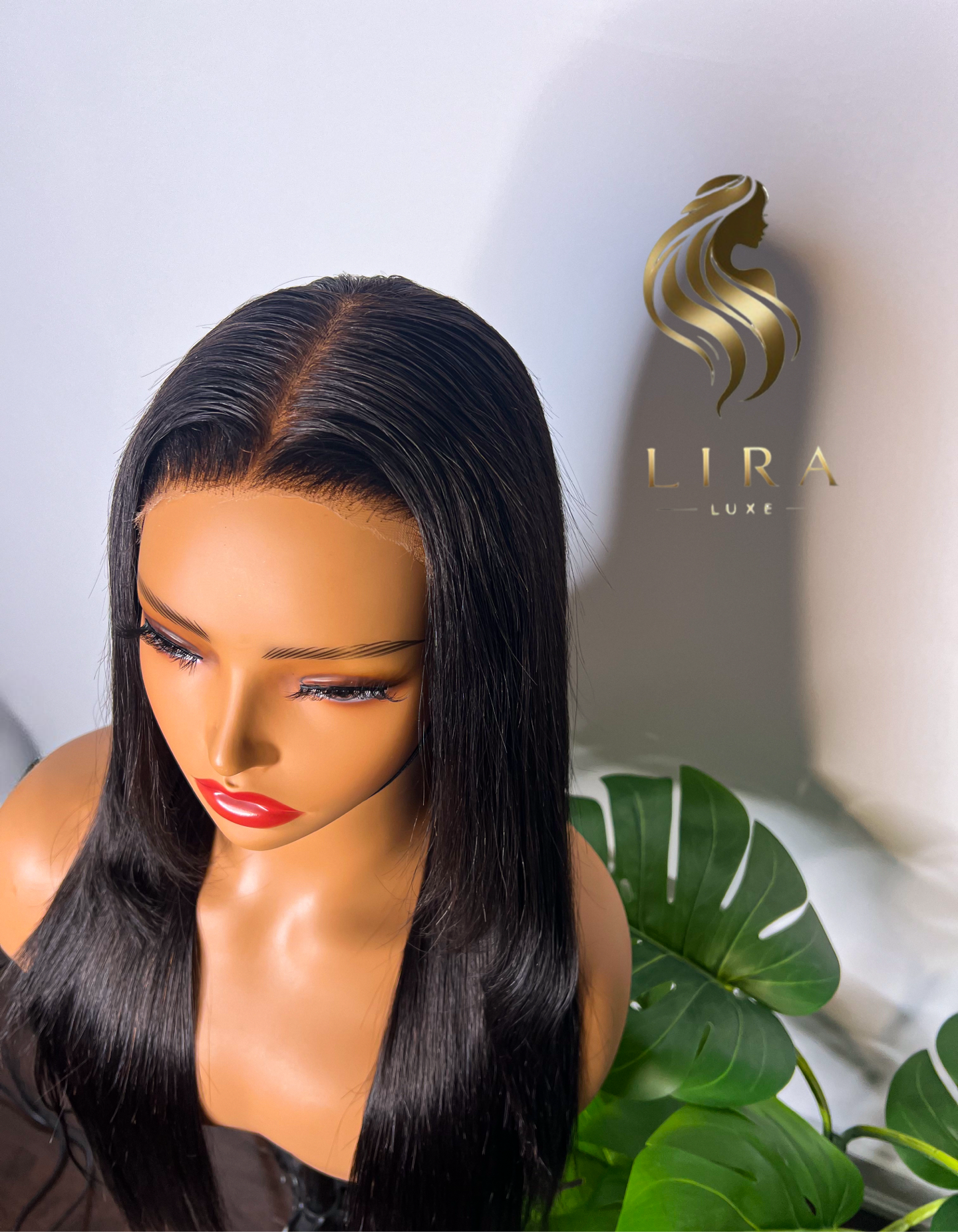 NEW! Black Lira Layered Striaght Glueless HD Lace Front Wig
