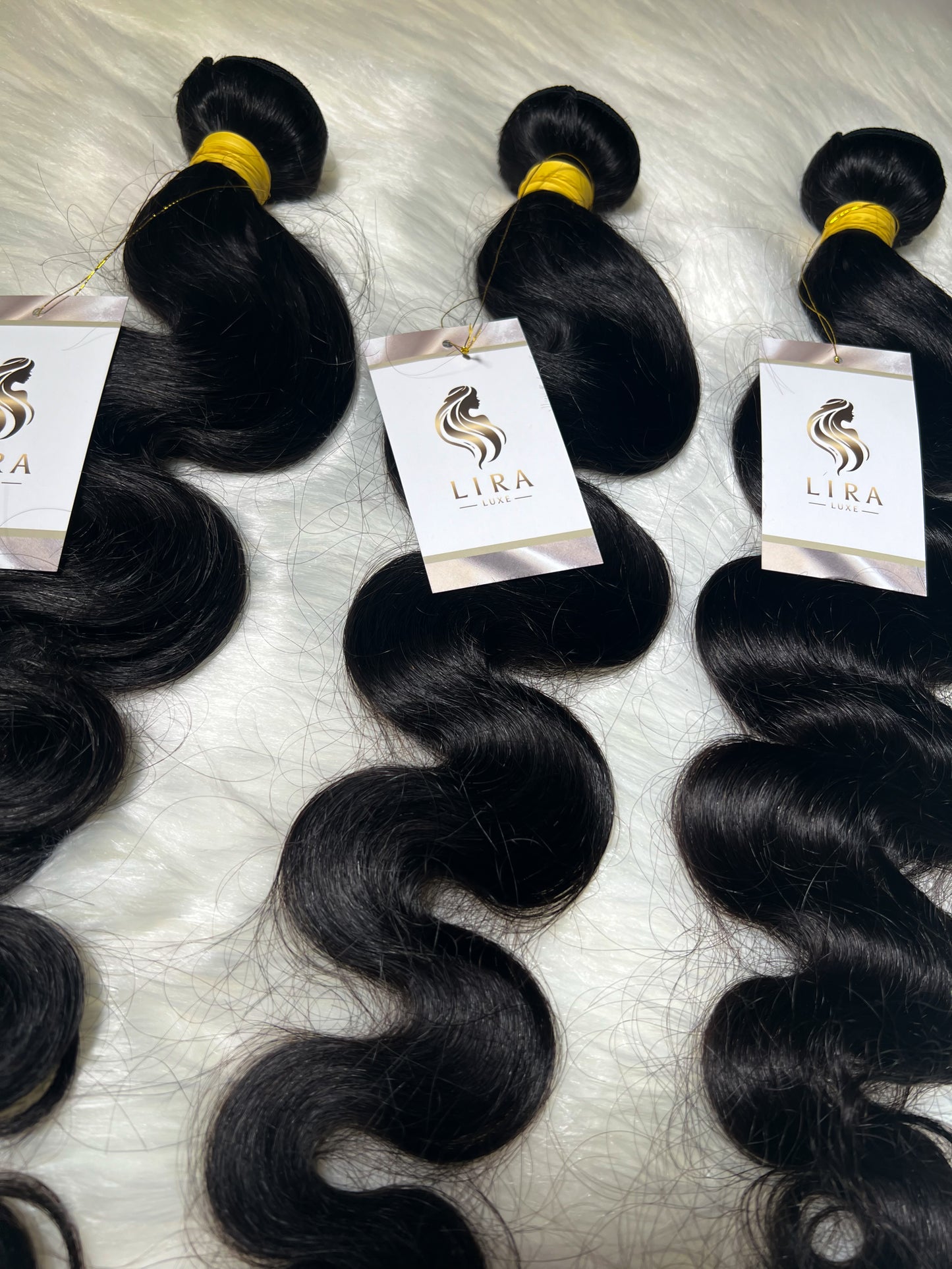 Lucy luscious Body Wave Bundles