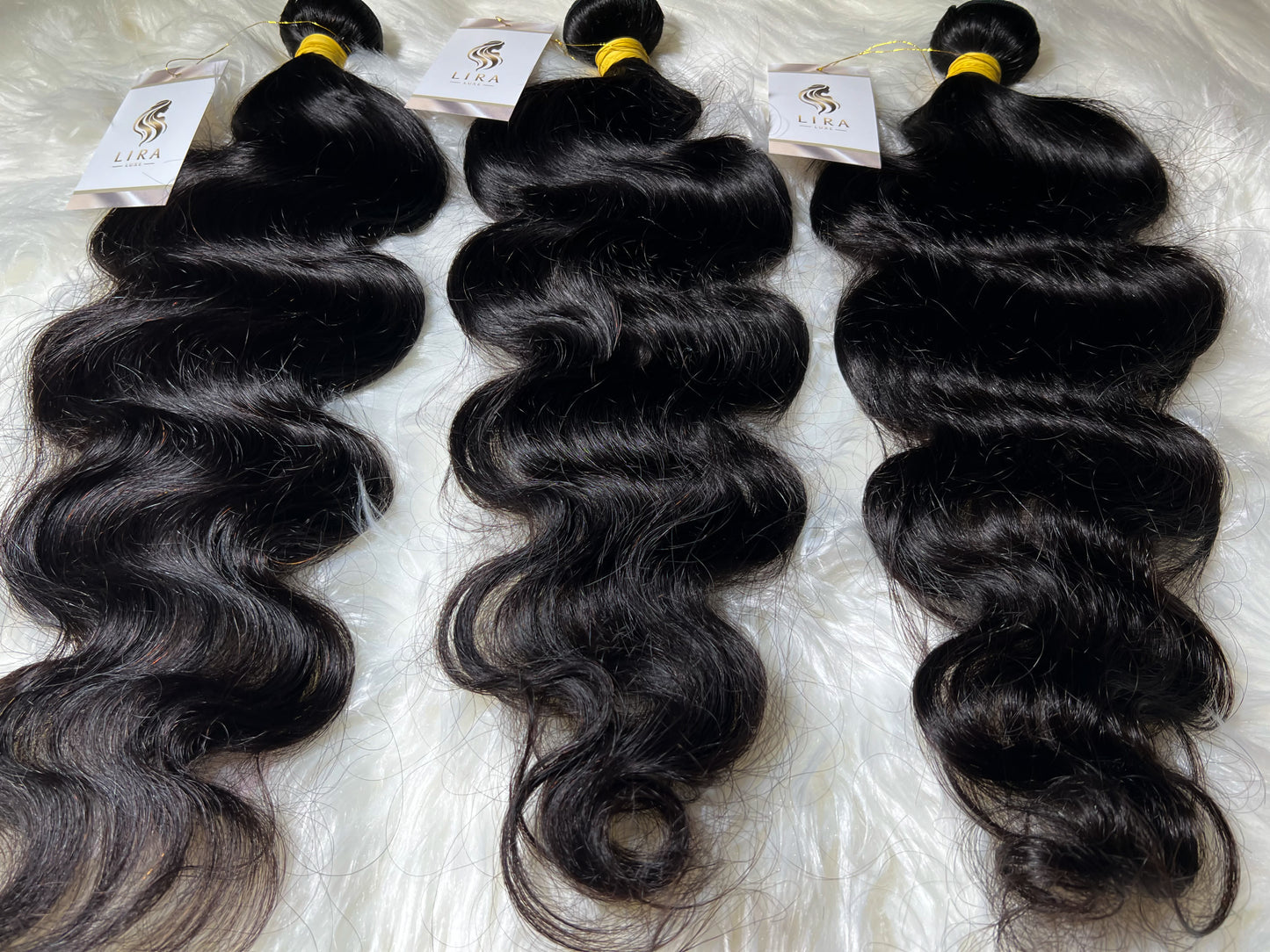 Lucy luscious Body Wave Bundles