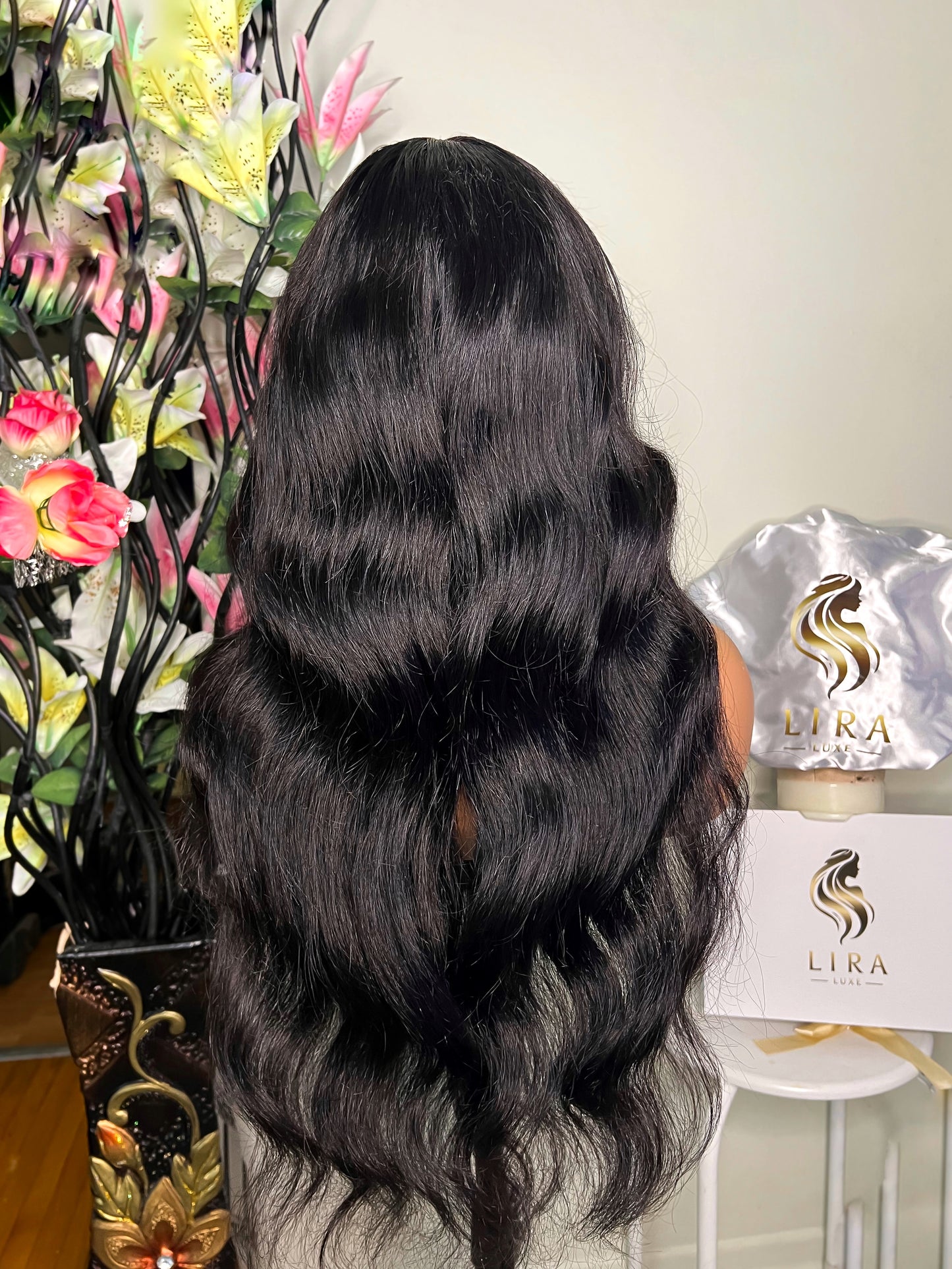 Gloria Glueless Body Wave HD Lace Front Wig