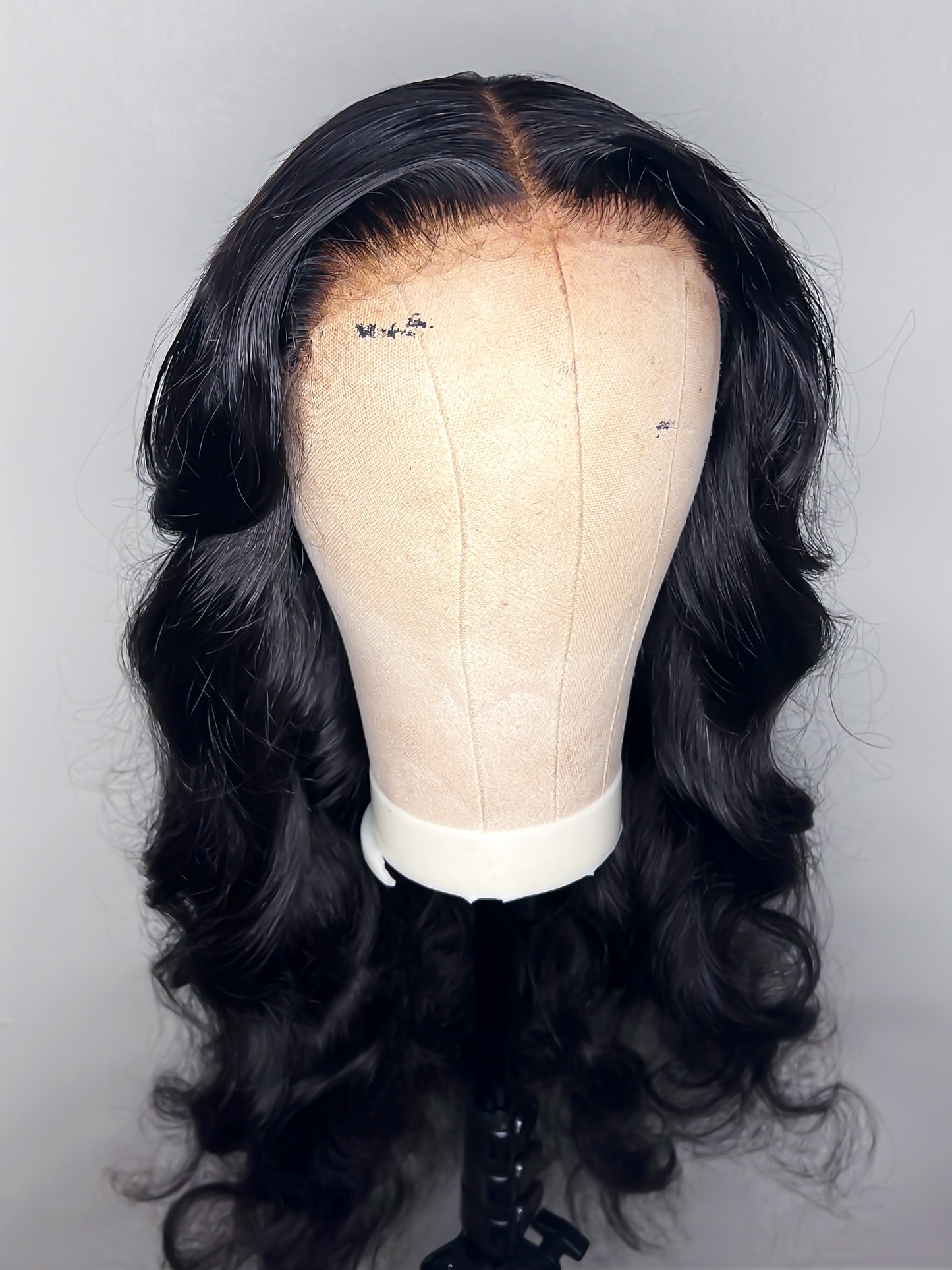 Gloria Glueless Body Wave HD Lace Front Wig